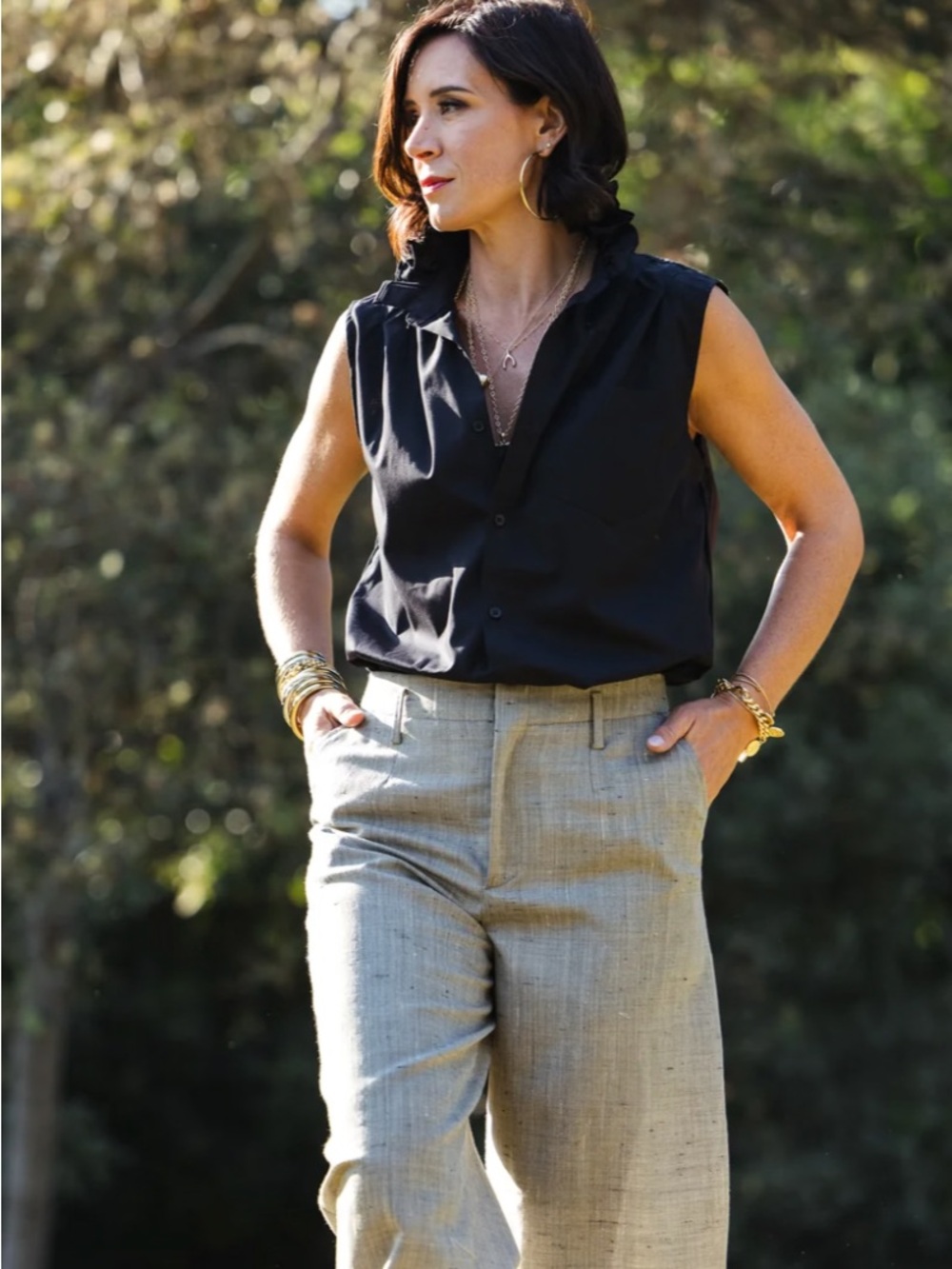 NEW! KMJ Sleeveless Black Button-Down Shirt with Ruffle Collar NWT